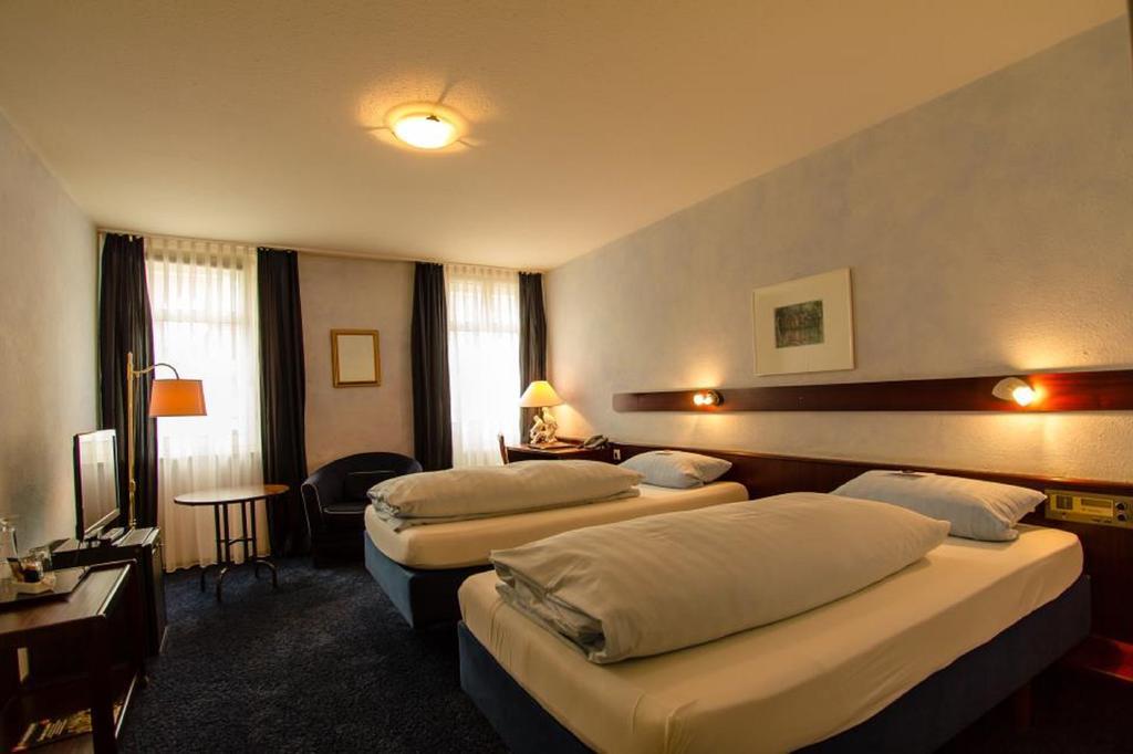 Stadt-Hotel Loerrach Gbr 외부 사진